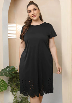 Vestido Plus Size Soltinho Monocromático